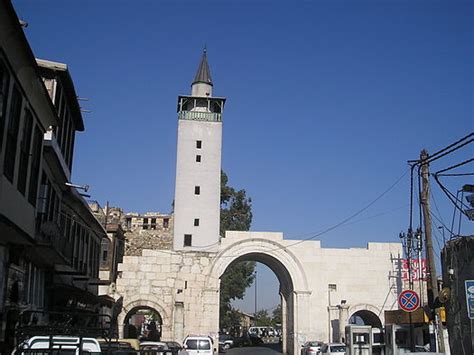 Damascus – Travel guide at Wikivoyage.